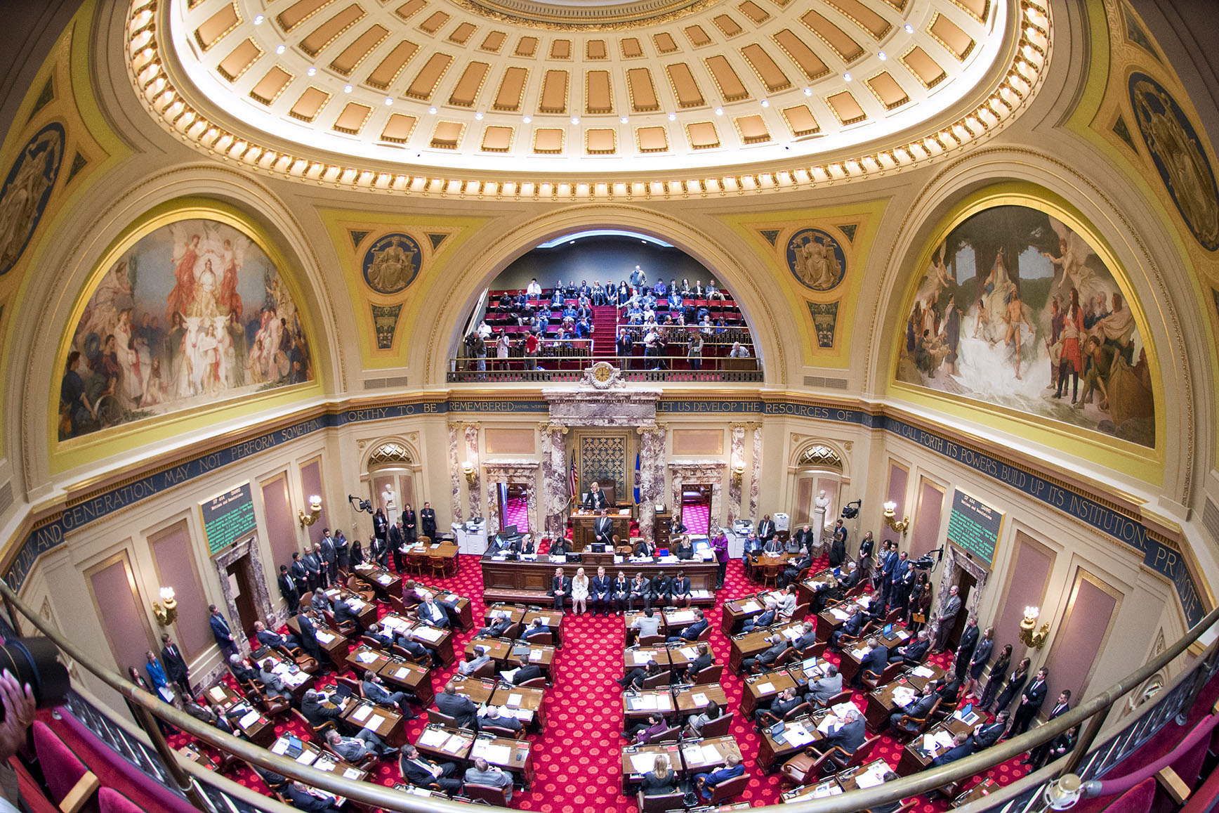 Minnesota Senate Passes Unconstitutional Semi-Auto and Magazine Ban 34-33, House GOP Says It's Dead on Arrival